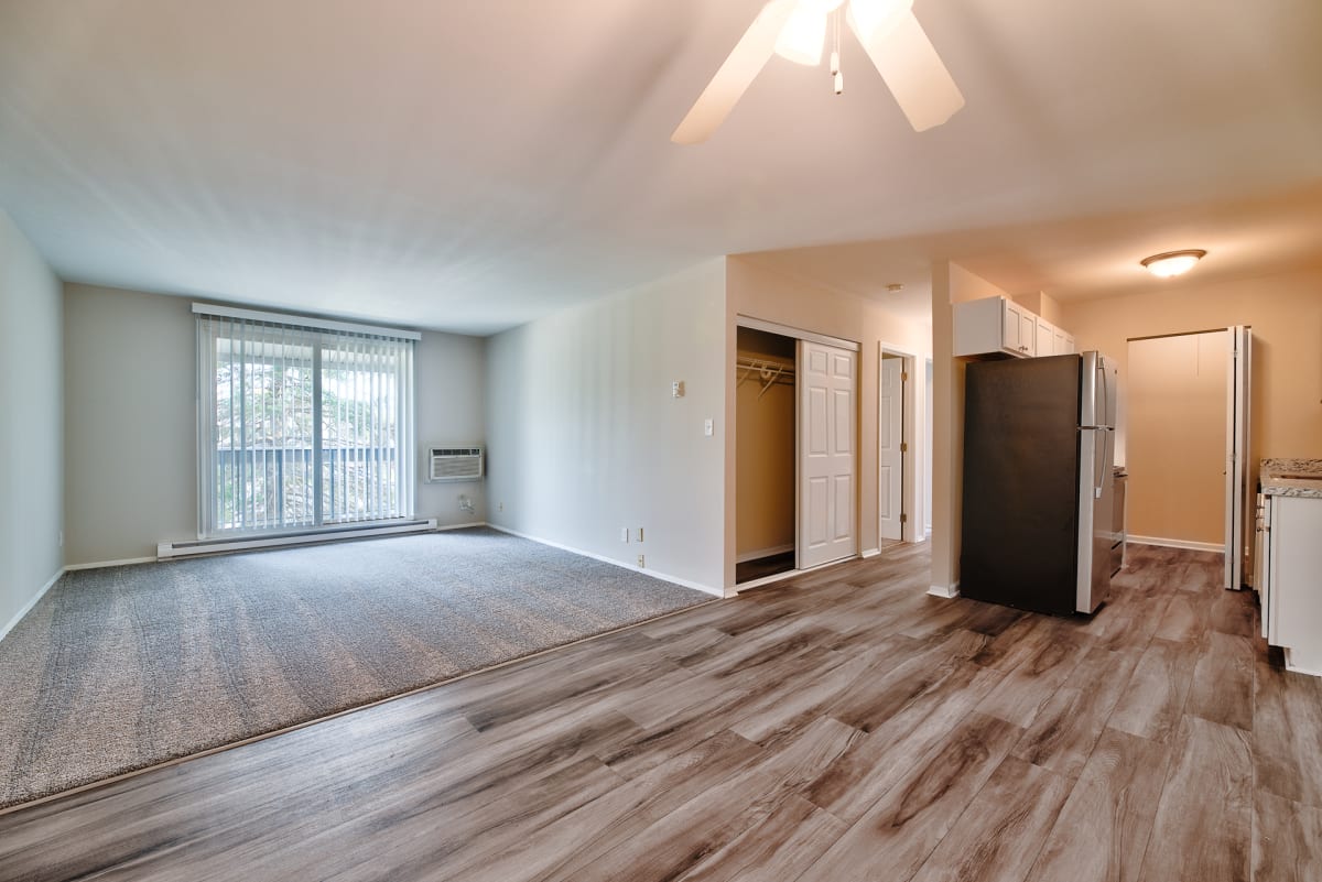 Apartments for Rent in Glendale, WI Glen Hills Apartments